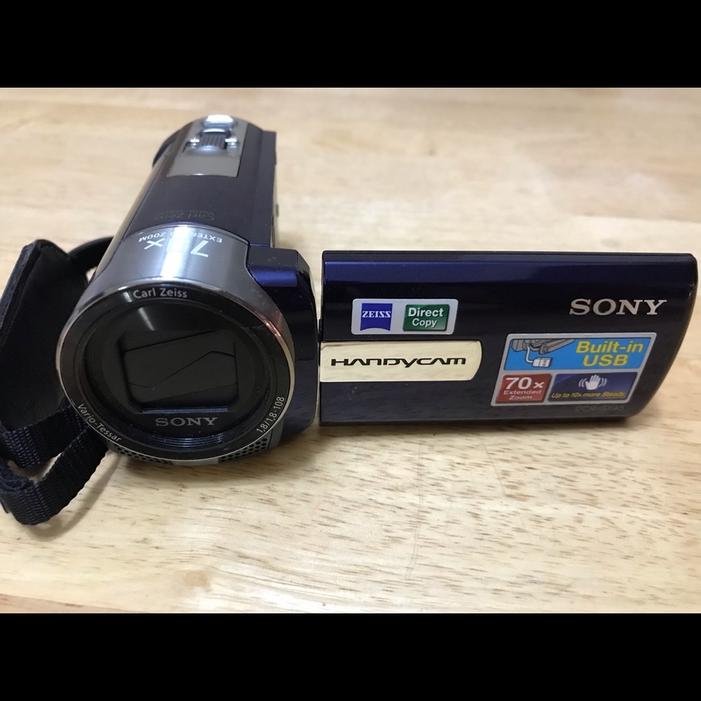 Sony Handyman camcorder 70x zoom